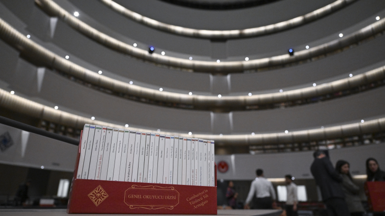 Türk Tarih Kurumunun 100 eserden oluşan "Genel Okuyucu Dizisi Kitapları" tanıtıldı